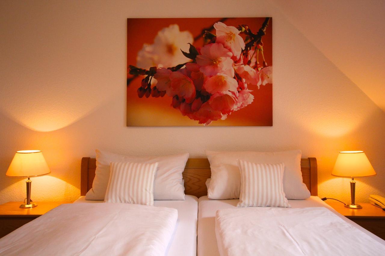 Hotel Waldgasthof Schoening Friesoythe Pokój zdjęcie